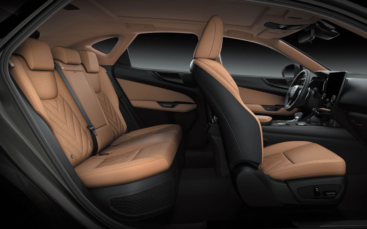 Lexus 350h A Tranquil Haven - lexus